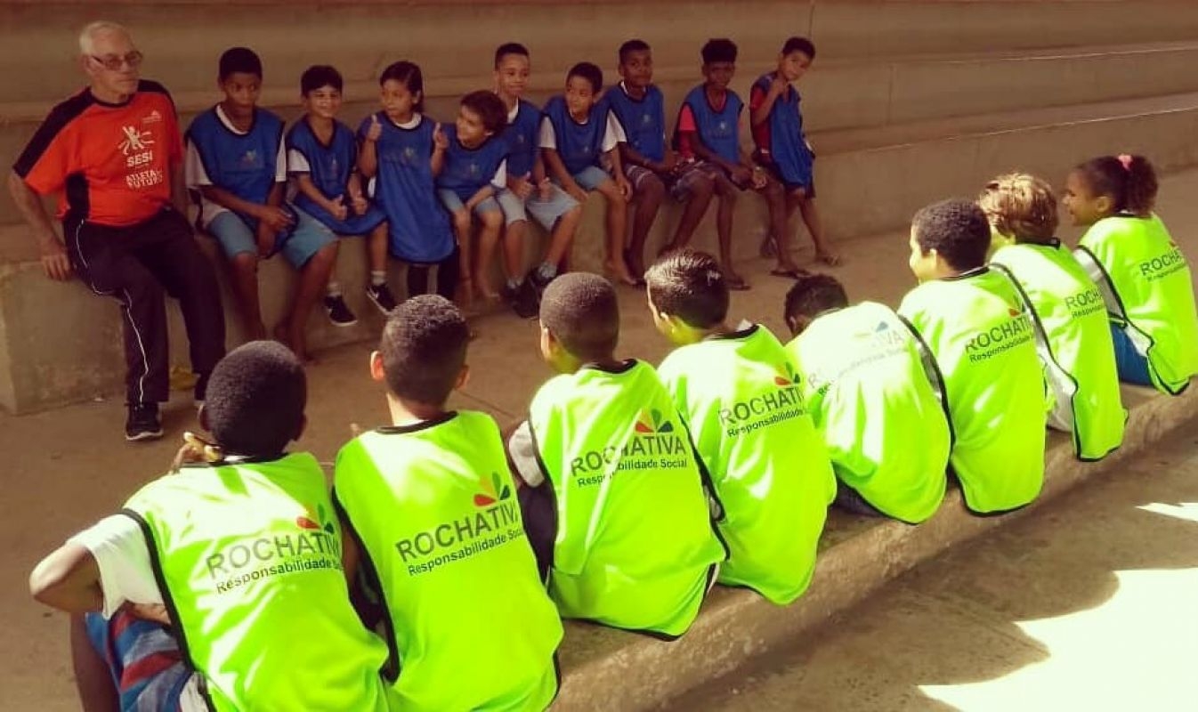 TURMA DE ALUNOS DE FUTSAL ROCHATIVA